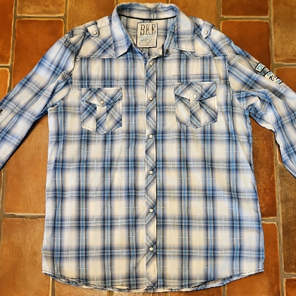 BKE Blue and White Vintage Style Button Down Shirt